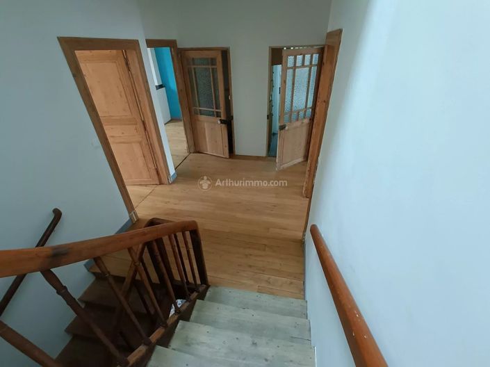Image No.4-6 Bed House for sale