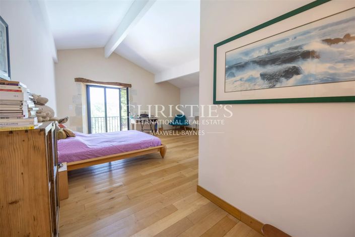 Image No.13-5 Bed House for sale
