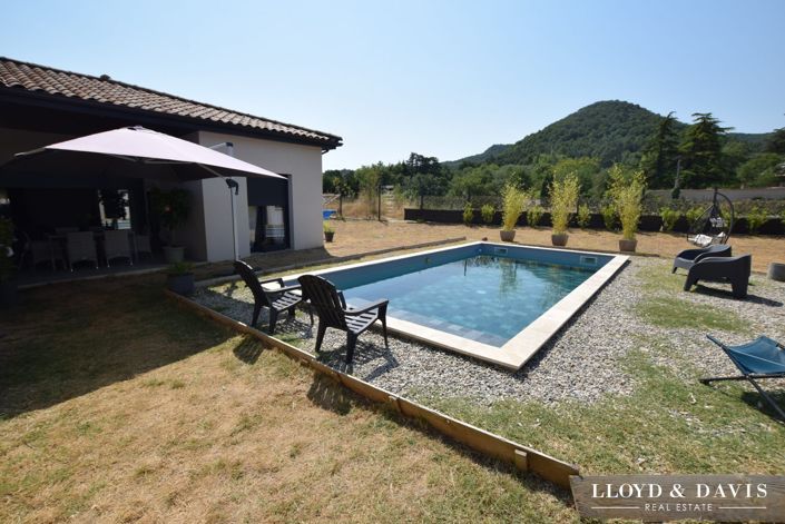 Image No.17-4 Bed House for sale