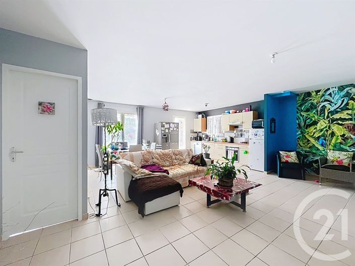 Image No.2-3 Bed House for sale
