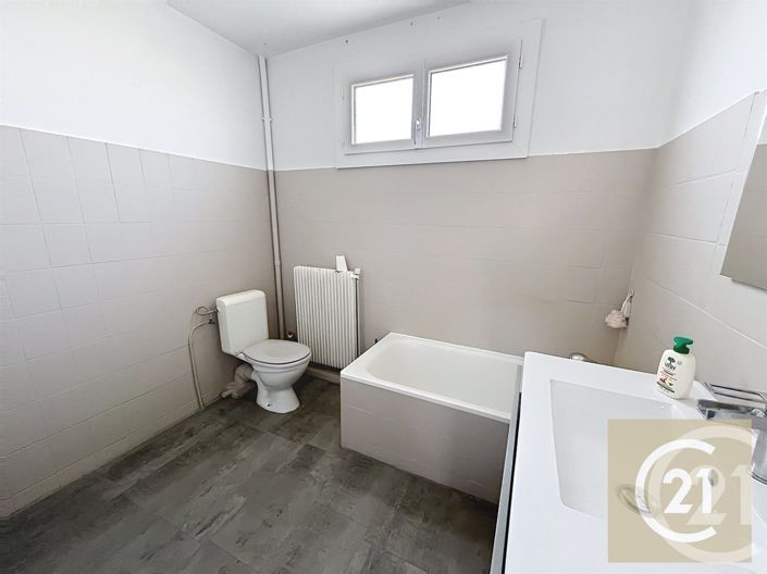 Image No.13-4 Bed House for sale