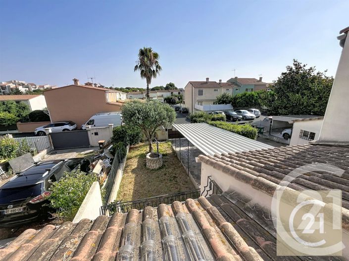 Image No.20-4 Bed House for sale