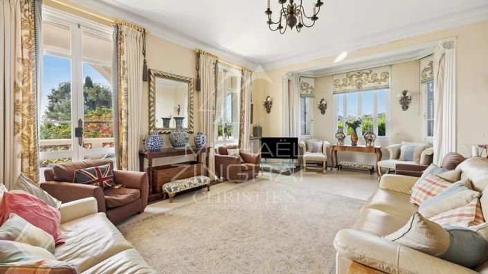 Image No.6-7 Bed House for sale