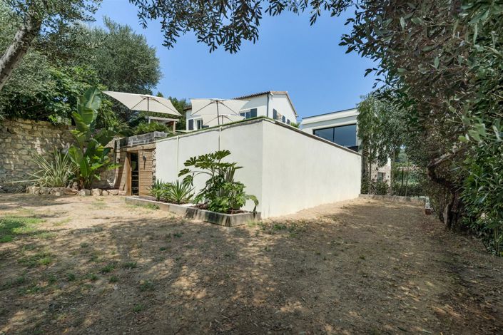 Image No.20-3 Bed House for sale