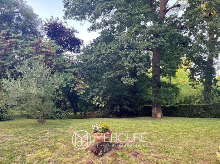 Image No.7-5 Bed House for sale