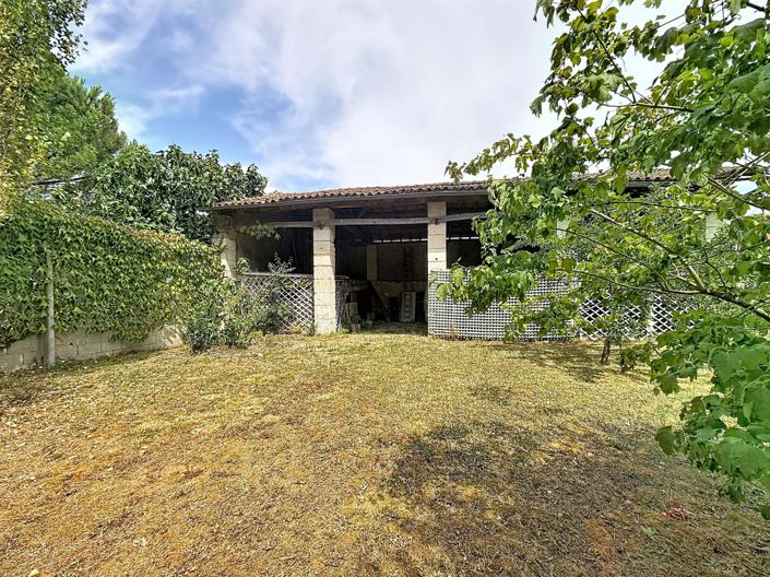 Image No.22-4 Bed House for sale