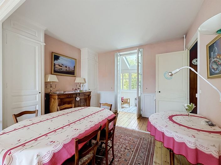 Image No.5-4 Bed House for sale