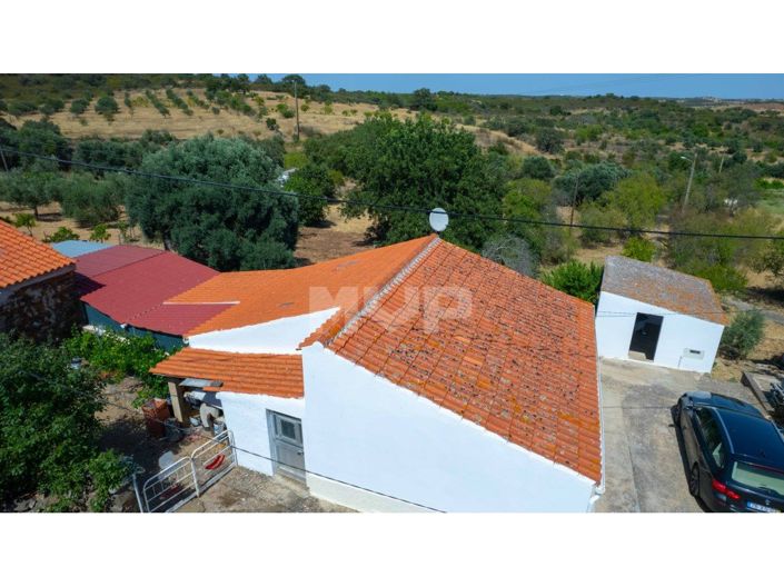Image No.17-2 Bed House for sale