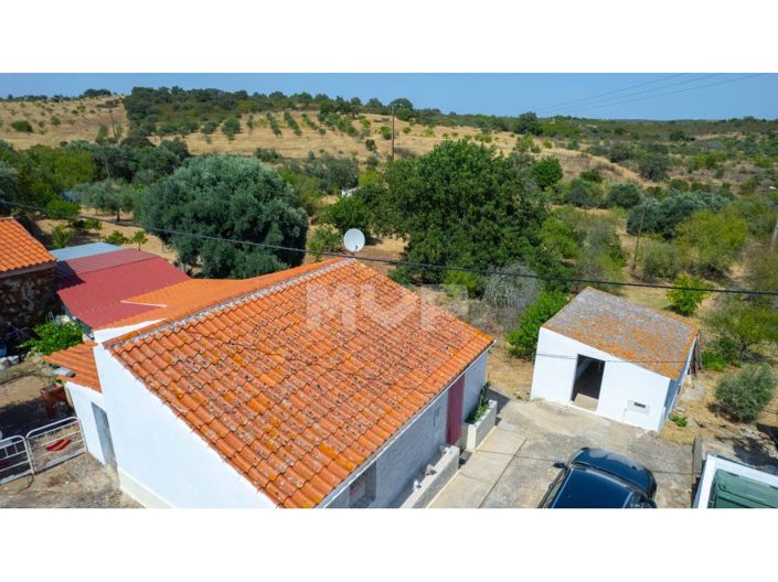 Image No.18-2 Bed House for sale