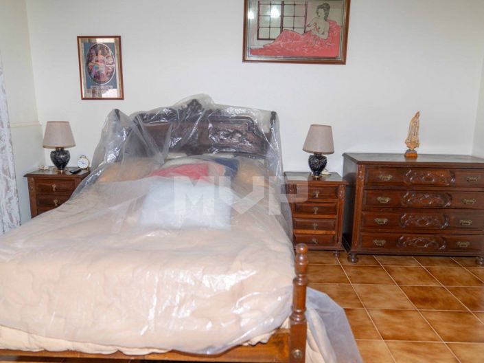 Image No.33-2 Bed House for sale