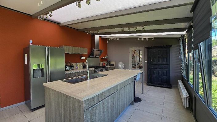 Image No.2-3 Bed House for sale