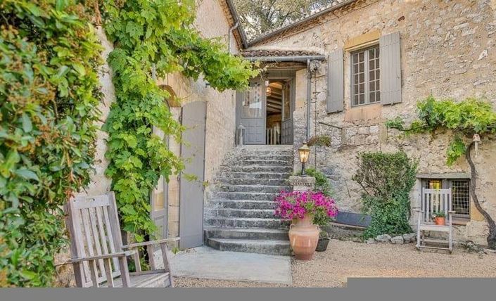 Image No.8-3 Bed House for sale