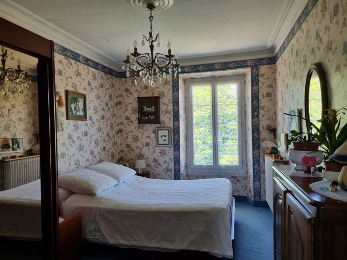 Image No.16-16 Bed House for sale