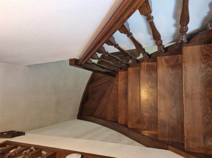 Image No.26-16 Bed House for sale