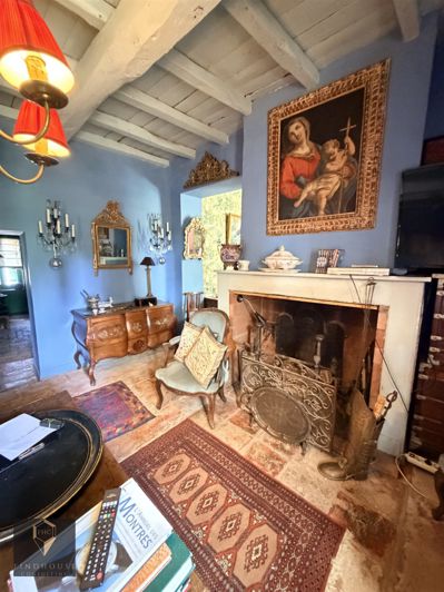 Image No.11-3 Bed House for sale
