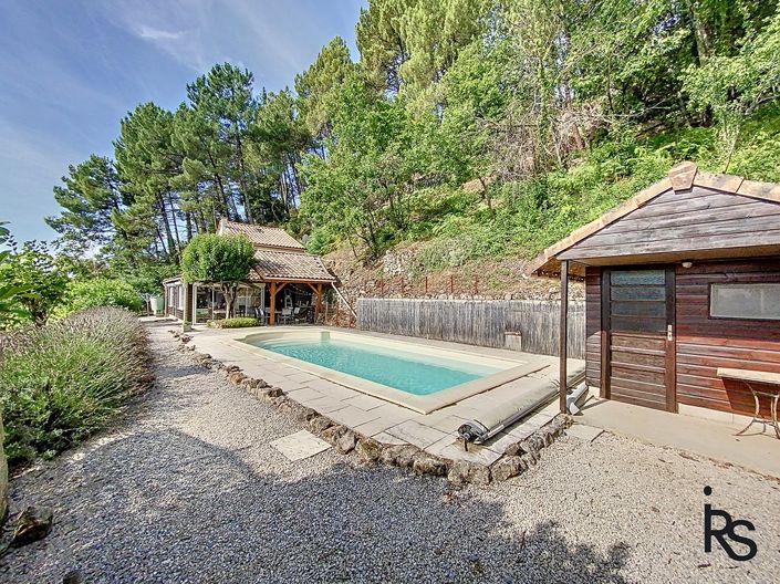 Image No.8-3 Bed House for sale
