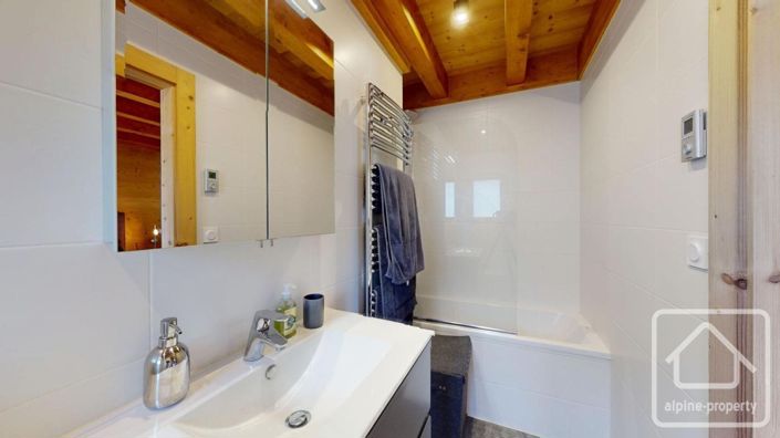 Image No.20-Propriété de 4 chambres à vendre à Chatel