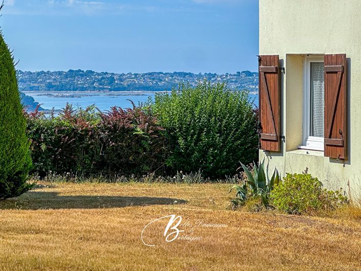 Image No.17-4 Bed House for sale