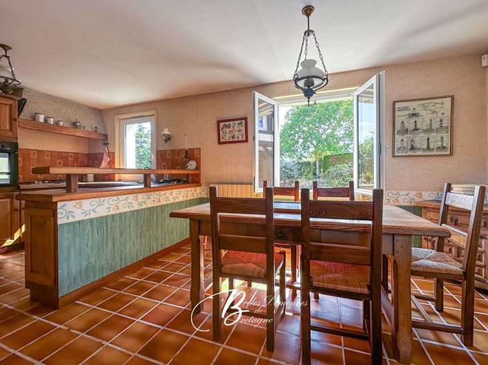 Image No.7-4 Bed House for sale