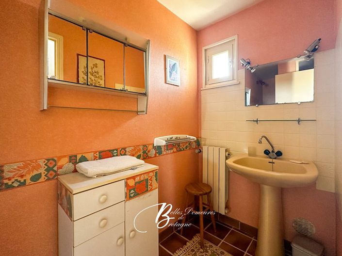 Image No.9-4 Bed House for sale