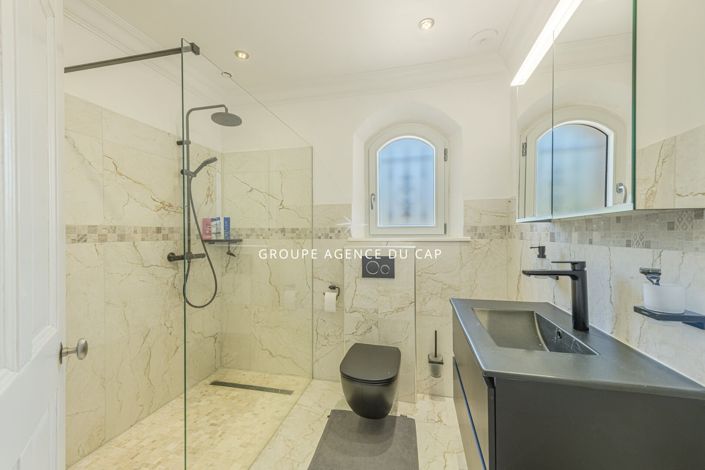 Image No.13-3 Bed House for sale
