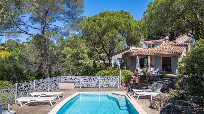 Image No.17-4 Bed House for sale
