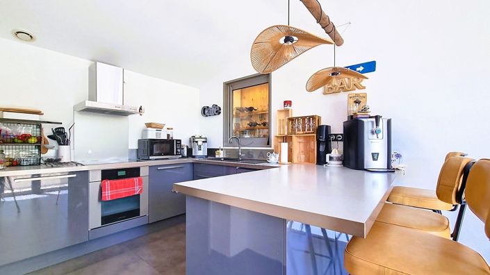 Image No.6-4 Bed Apartment for sale