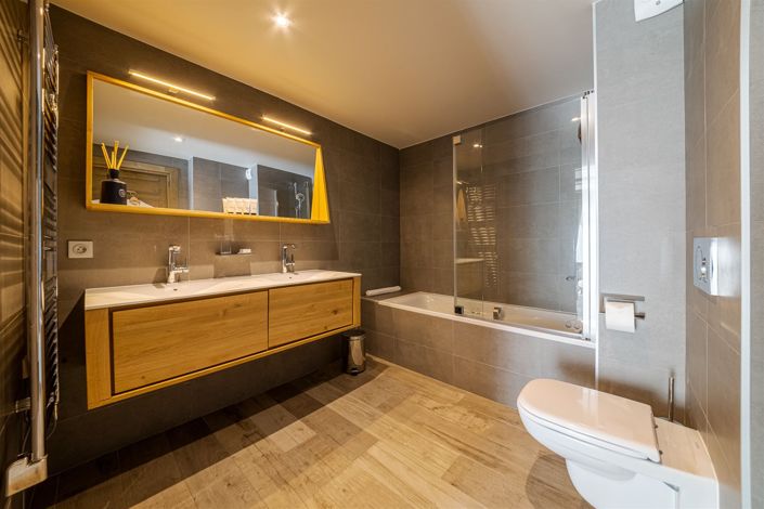 Image No.19-3 Bed Apartment for sale