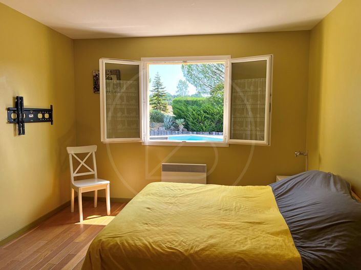 Image No.9-4 Bed House for sale