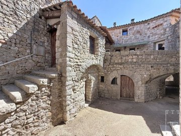 1 - Ruoms, Maison