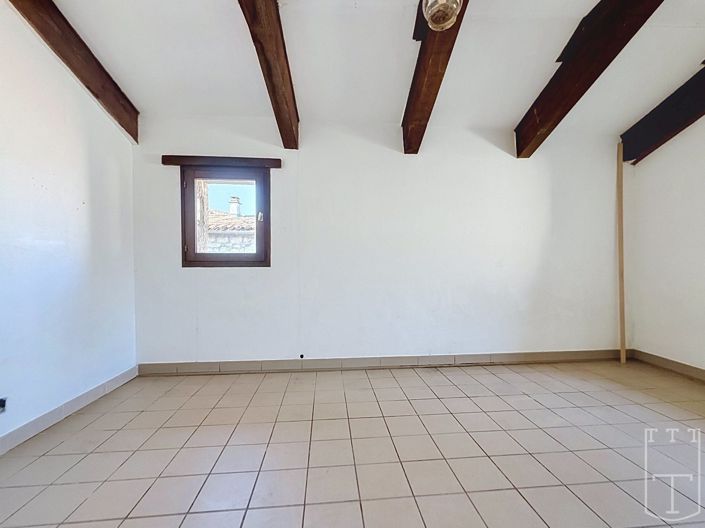 Image No.17-3 Bed House for sale