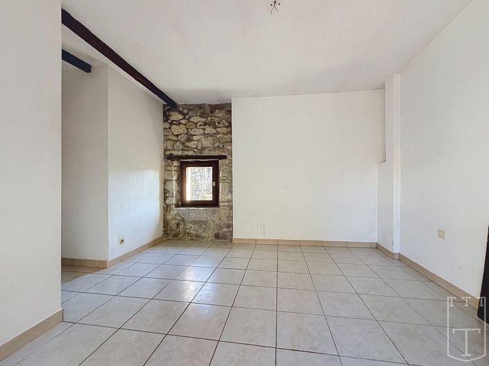 Image No.18-3 Bed House for sale