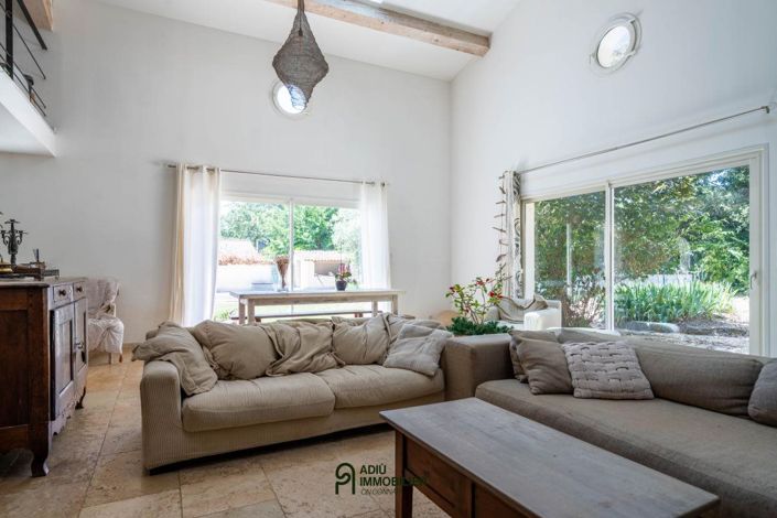 Image No.6-4 Bed House for sale