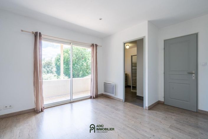 Image No.15-5 Bed House for sale