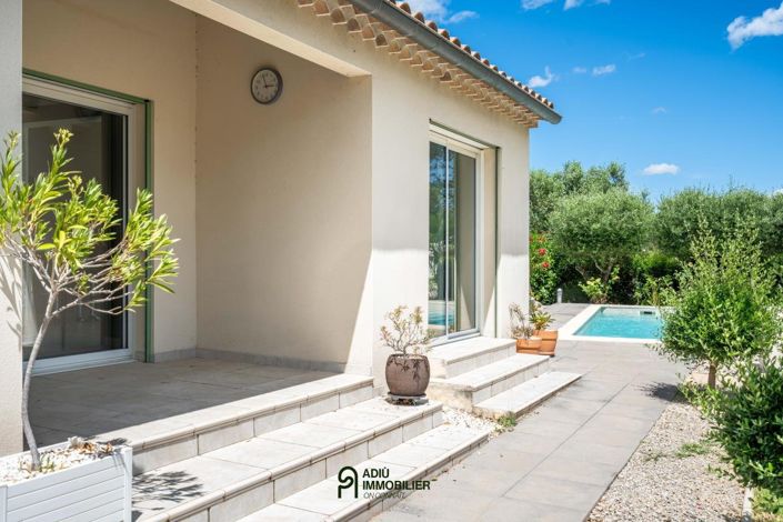 Image No.2-5 Bed House for sale