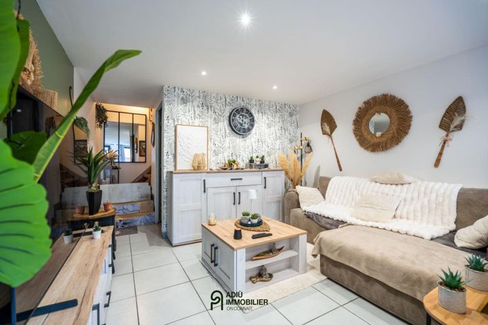 Image No.4-2 Bed House for sale