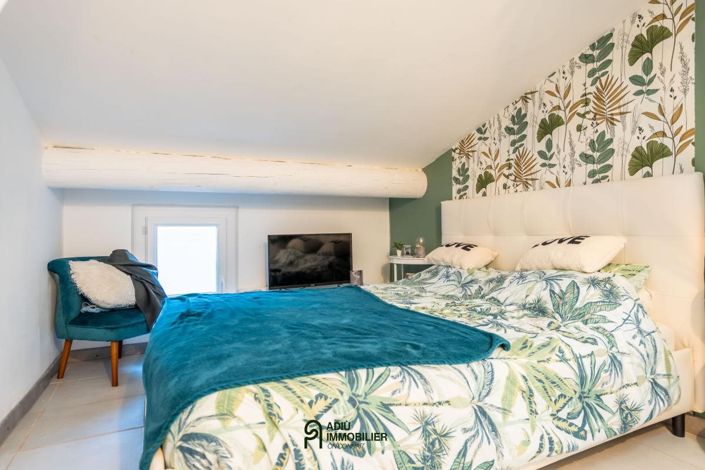Image No.7-2 Bed House for sale