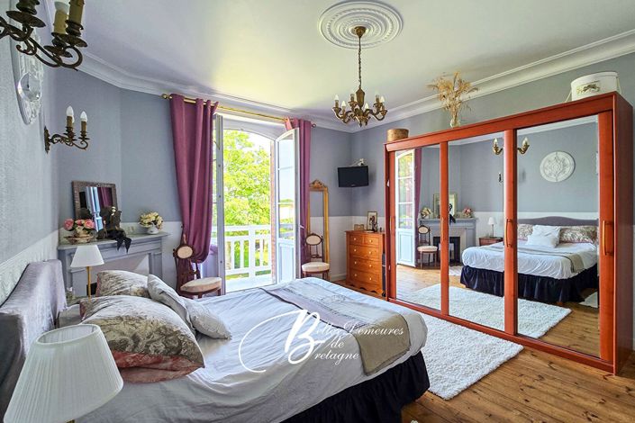 Image No.13-4 Bed House for sale