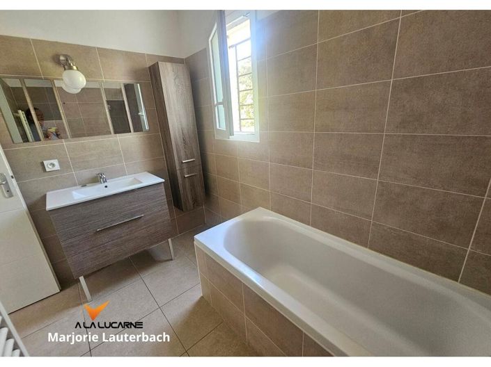 Image No.16-3 Bed House for sale