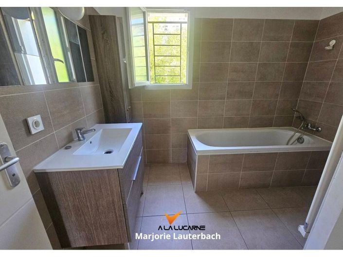 Image No.23-3 Bed House for sale
