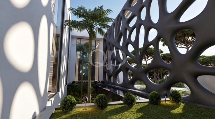 Image No.4-9 Bed House for sale