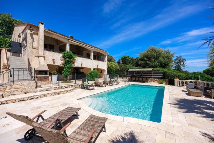 Image No.26-5 Bed House for sale