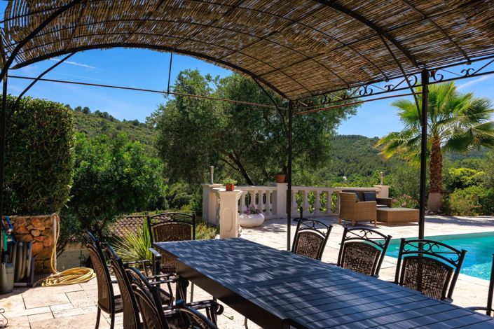 Image No.43-5 Bed House for sale
