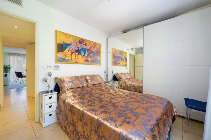 Image No.11-1 Bed Apartment for sale