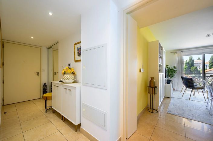 Image No.9-1 Bed Apartment for sale