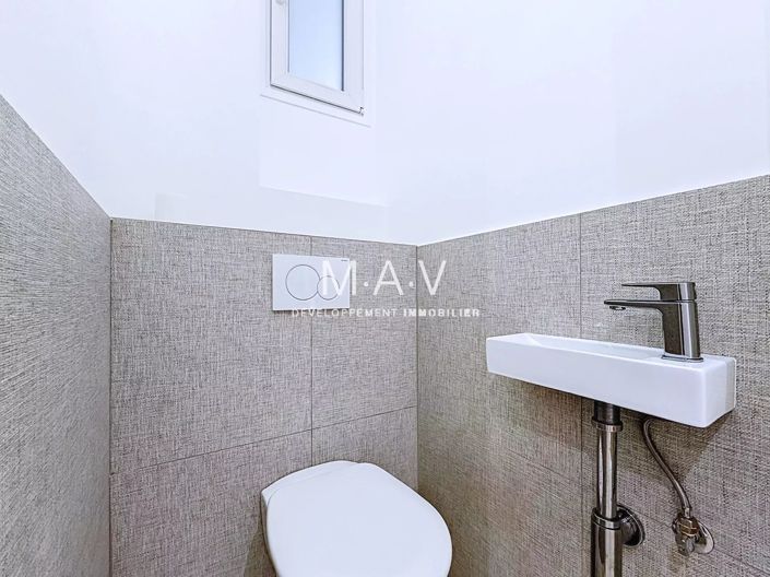 Image No.18-2 Bed Apartment for sale