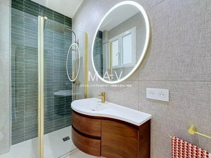 Image No.19-2 Bed Apartment for sale