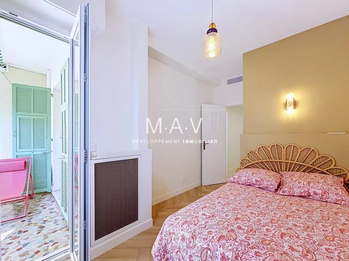 Image No.23-2 Bed Apartment for sale