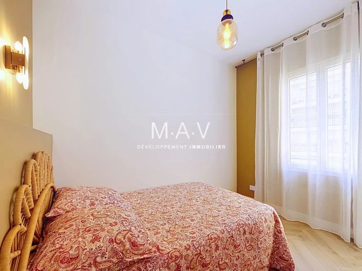 Image No.24-2 Bed Apartment for sale