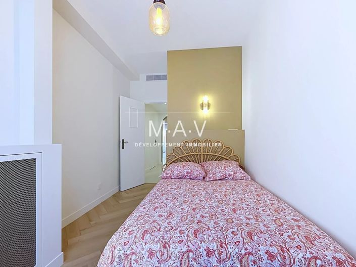 Image No.25-2 Bed Apartment for sale